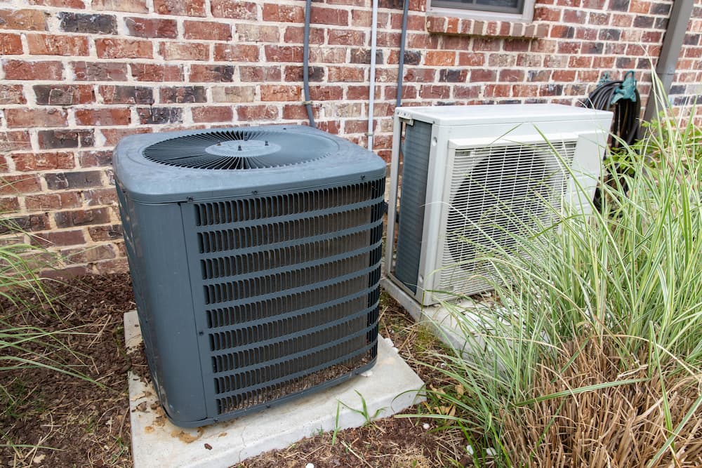 outdoor AC unit